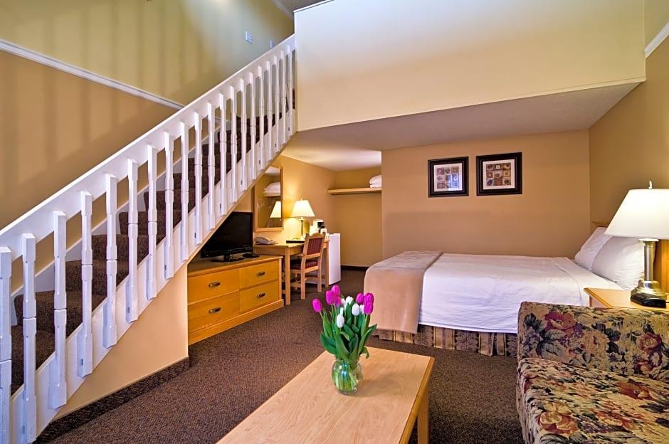 Econo Lodge Inn & Suites Kelowna Exteriér fotografie
